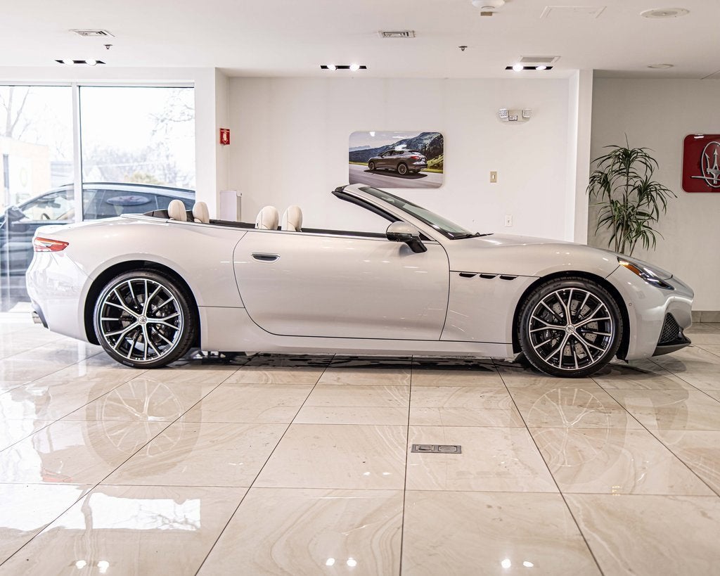 2026 Maserati GranCabrio 