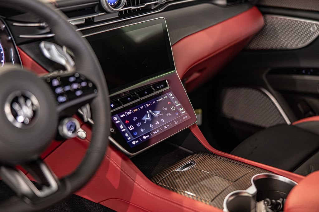 2026 Maserati Grecale Modena