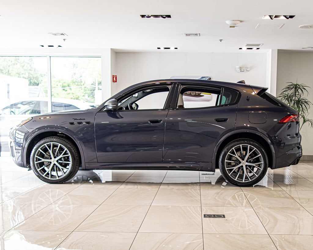 2026 Maserati Grecale Modena