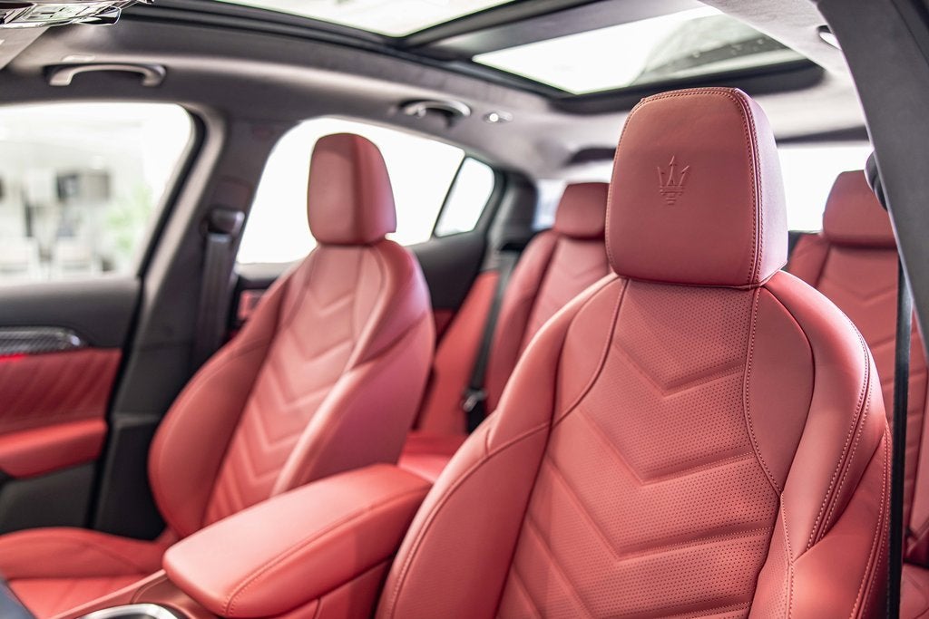 2026 Maserati Grecale Modena