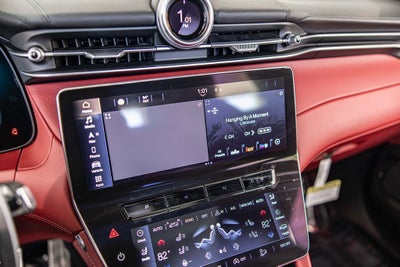 2026 Maserati Grecale Modena