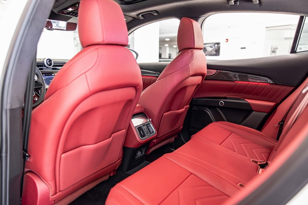 2026 Maserati Grecale Modena