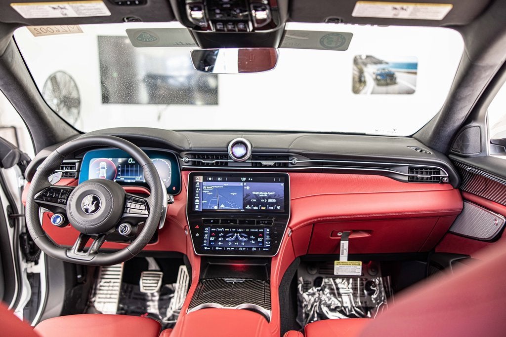 2026 Maserati Grecale Modena