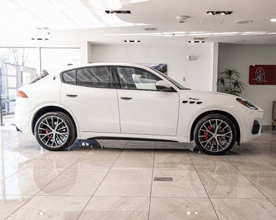 2026 Maserati Grecale Modena