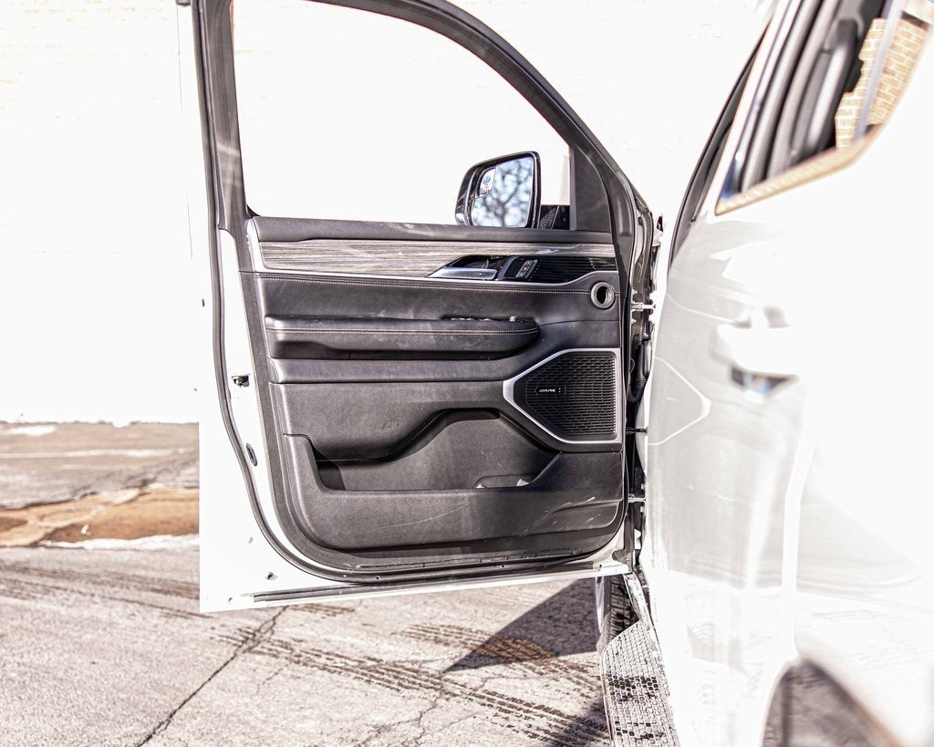 2022 Jeep Wagoneer Series II