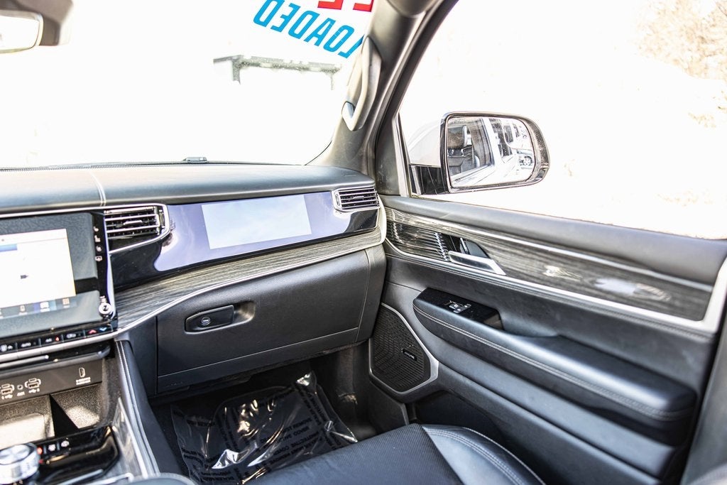 2022 Jeep Wagoneer Series II