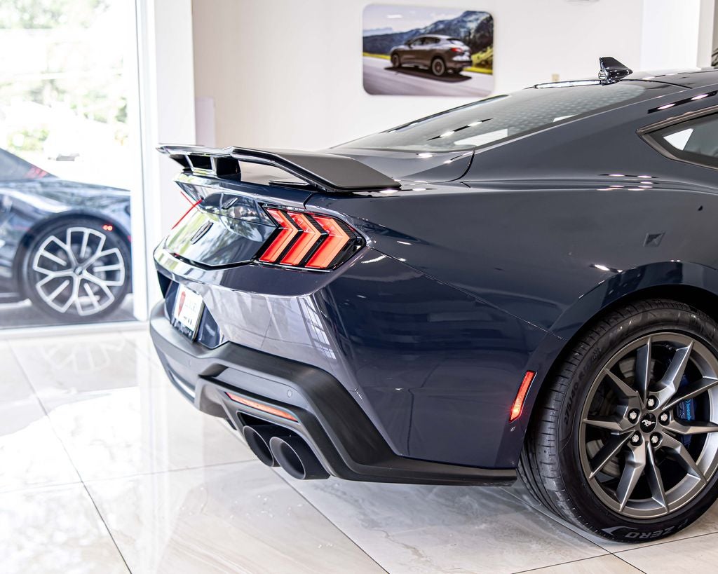 2024 Ford Mustang Dark Horse