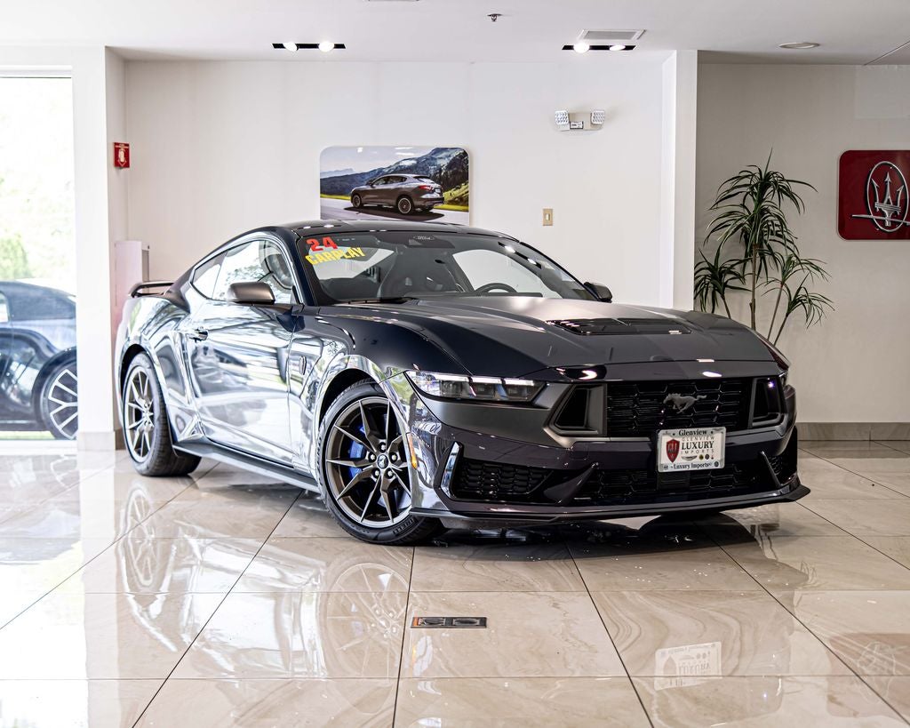 2024 Ford Mustang Dark Horse