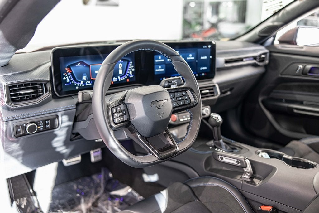 2025 Ford Mustang Dark Horse