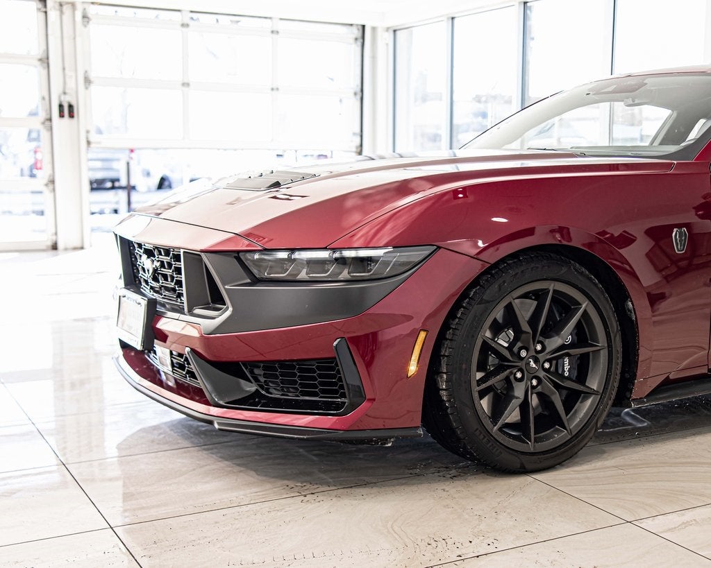 2025 Ford Mustang Dark Horse