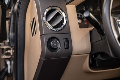 2011 Ford F-350SD XLT DRW