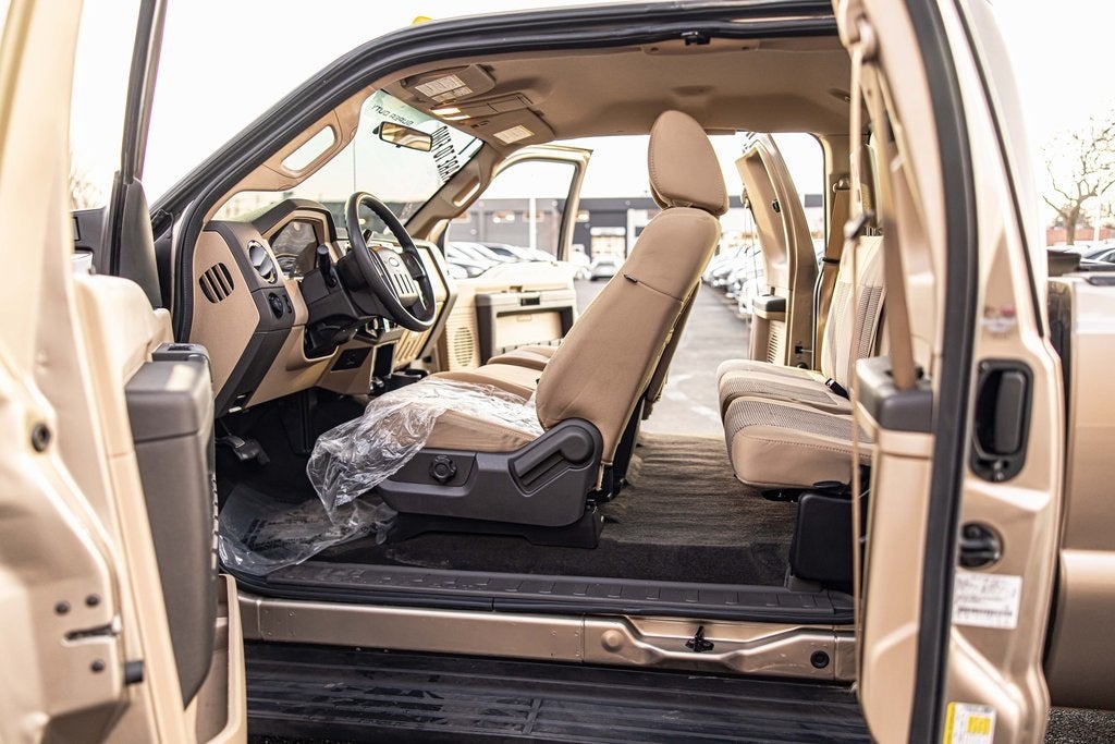 2011 Ford F-350SD XLT DRW