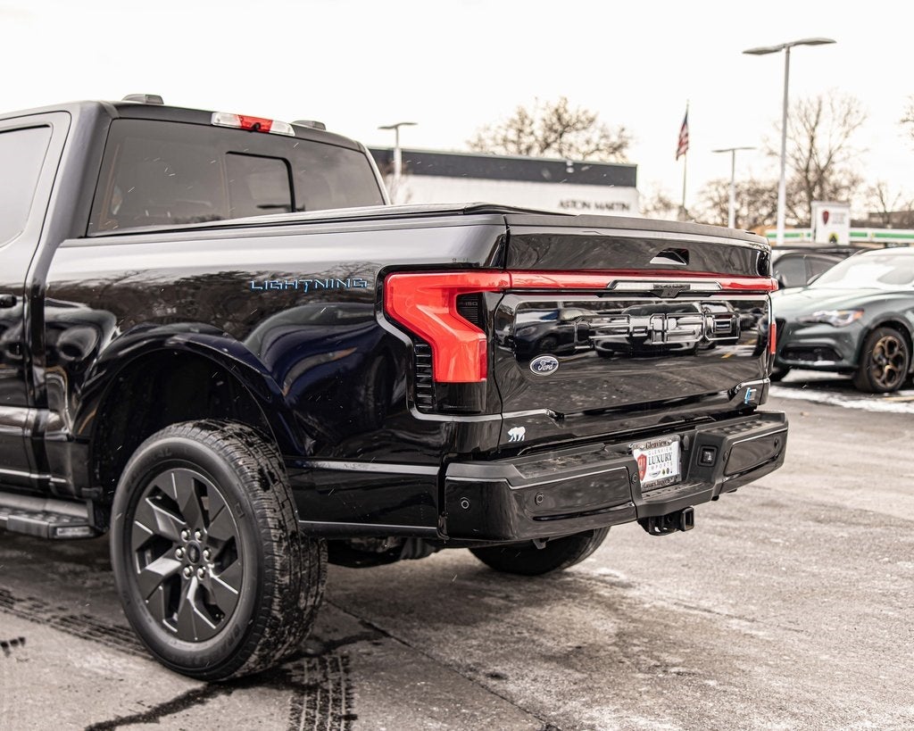 2022 Ford F-150 Lightning Lariat