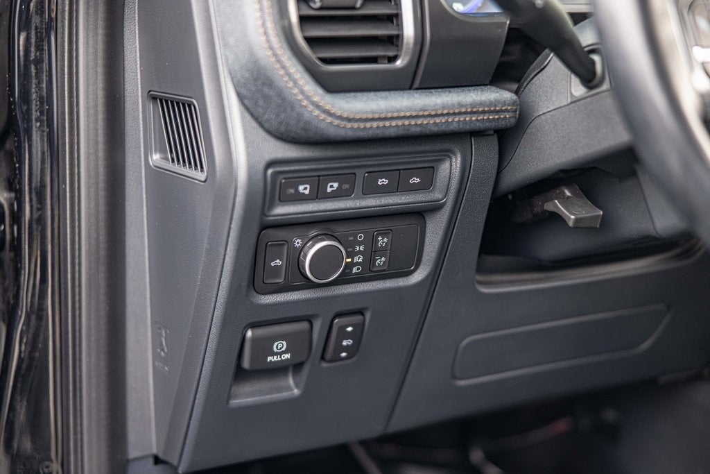 2022 Ford F-150 Lightning Lariat