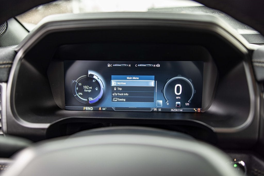 2022 Ford F-150 Lightning Lariat