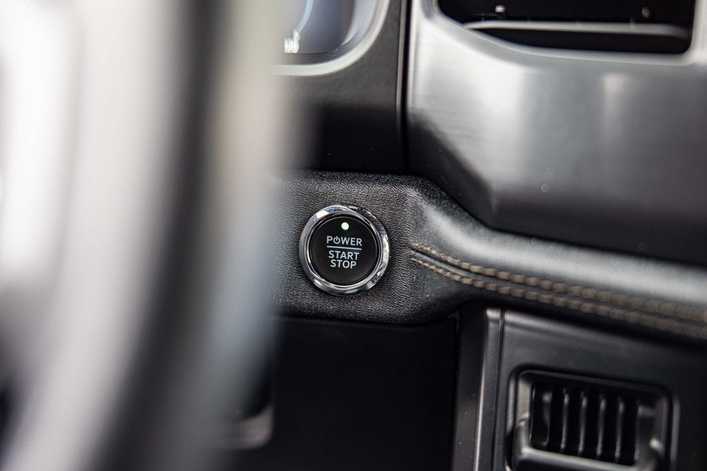 2022 Ford F-150 Lightning Lariat