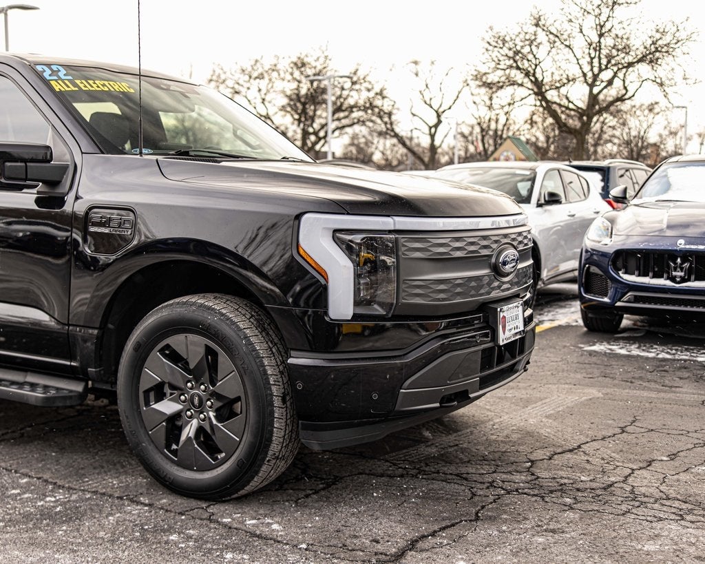 2022 Ford F-150 Lightning Lariat