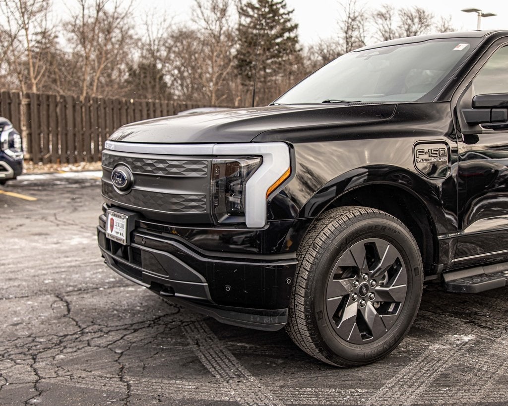 2022 Ford F-150 Lightning Lariat