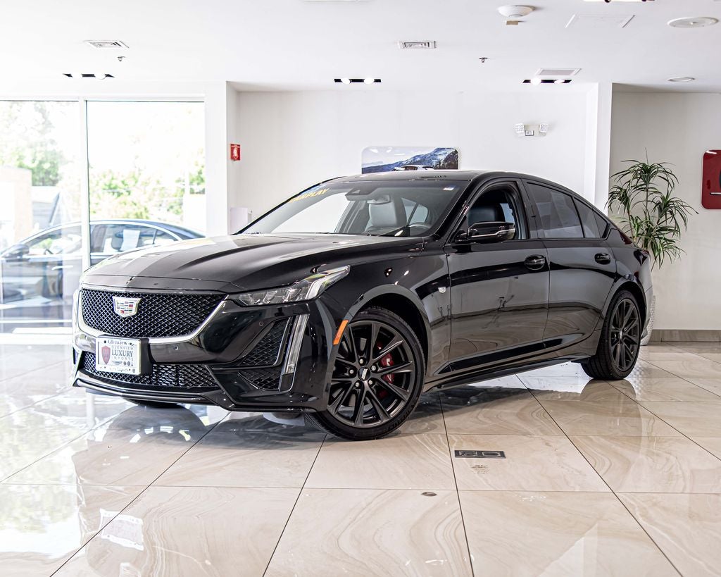 2023 Cadillac CT5 Sport