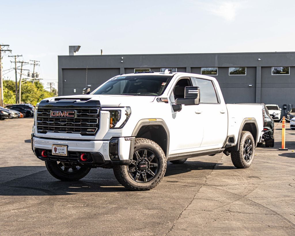 2025 GMC Sierra 2500HD AT4