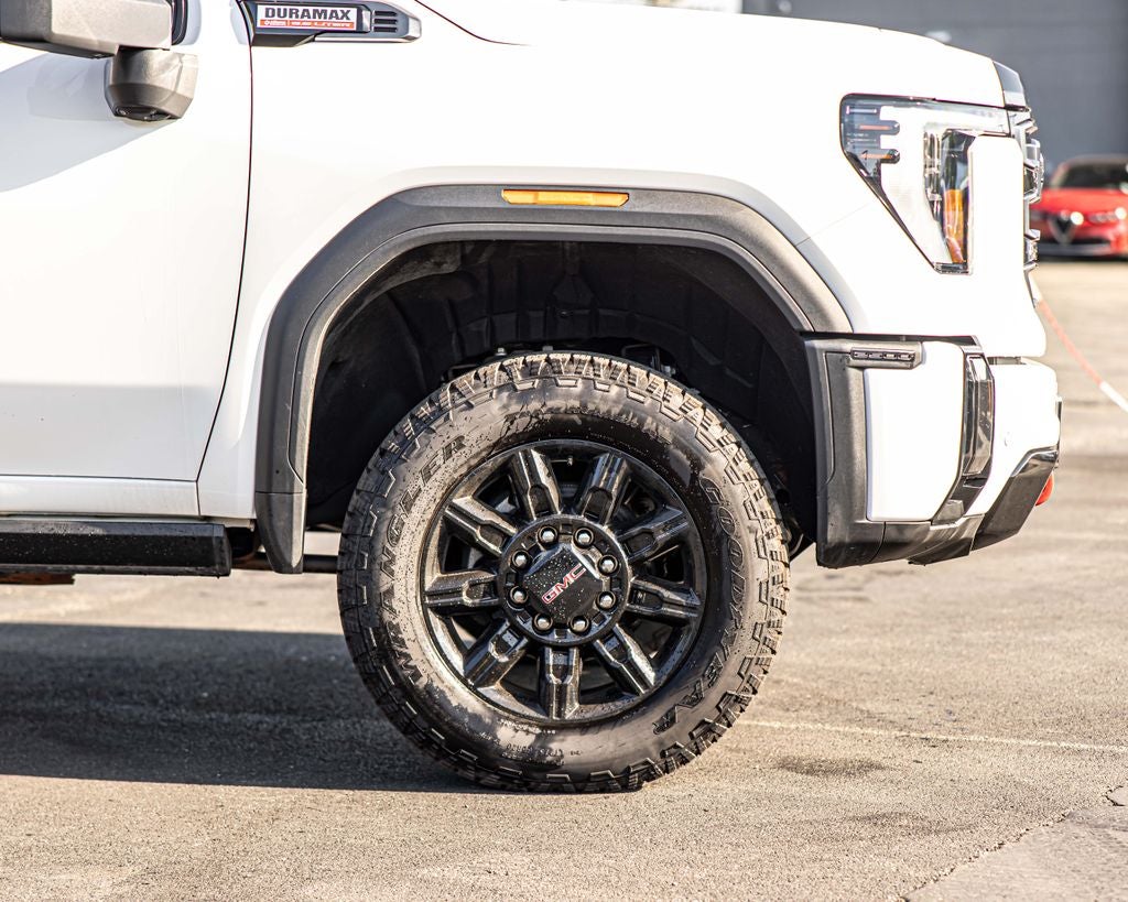 2025 GMC Sierra 2500HD AT4