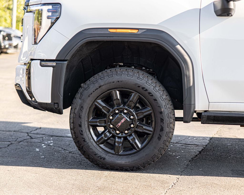 2025 GMC Sierra 2500HD AT4