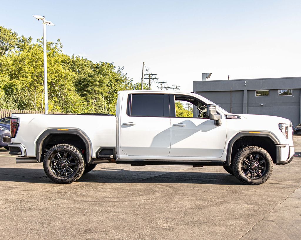 2025 GMC Sierra 2500HD AT4