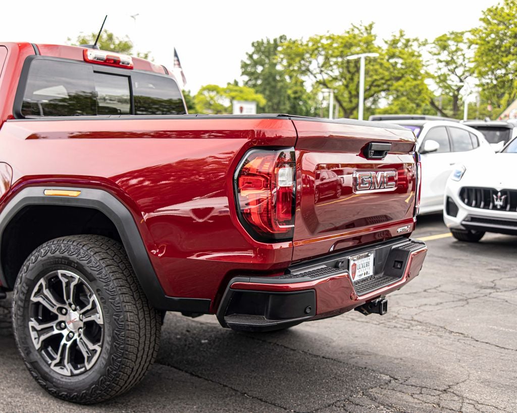 2024 GMC Canyon AT4
