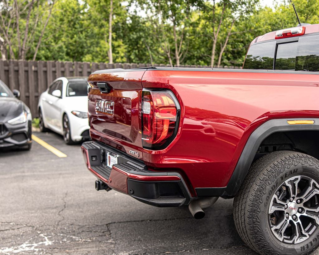 2024 GMC Canyon AT4