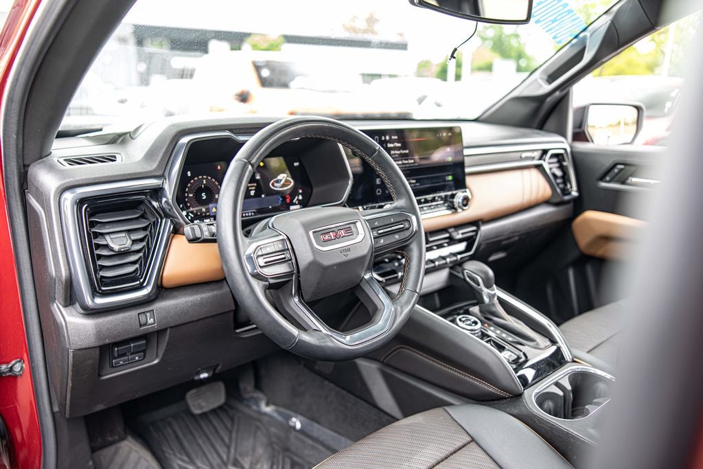 2024 GMC Canyon AT4