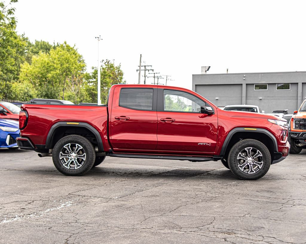 2024 GMC Canyon AT4