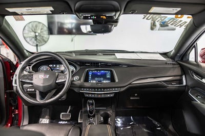 2023 Cadillac XT4 Sport