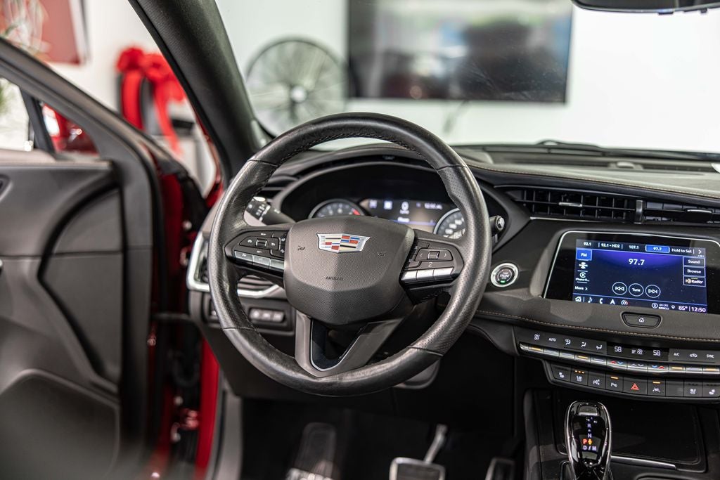 2023 Cadillac XT4 Sport