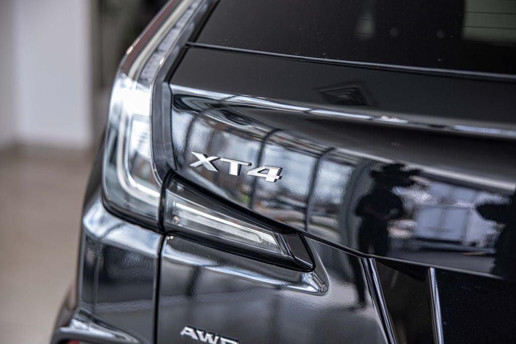 2025 Cadillac XT4 Sport