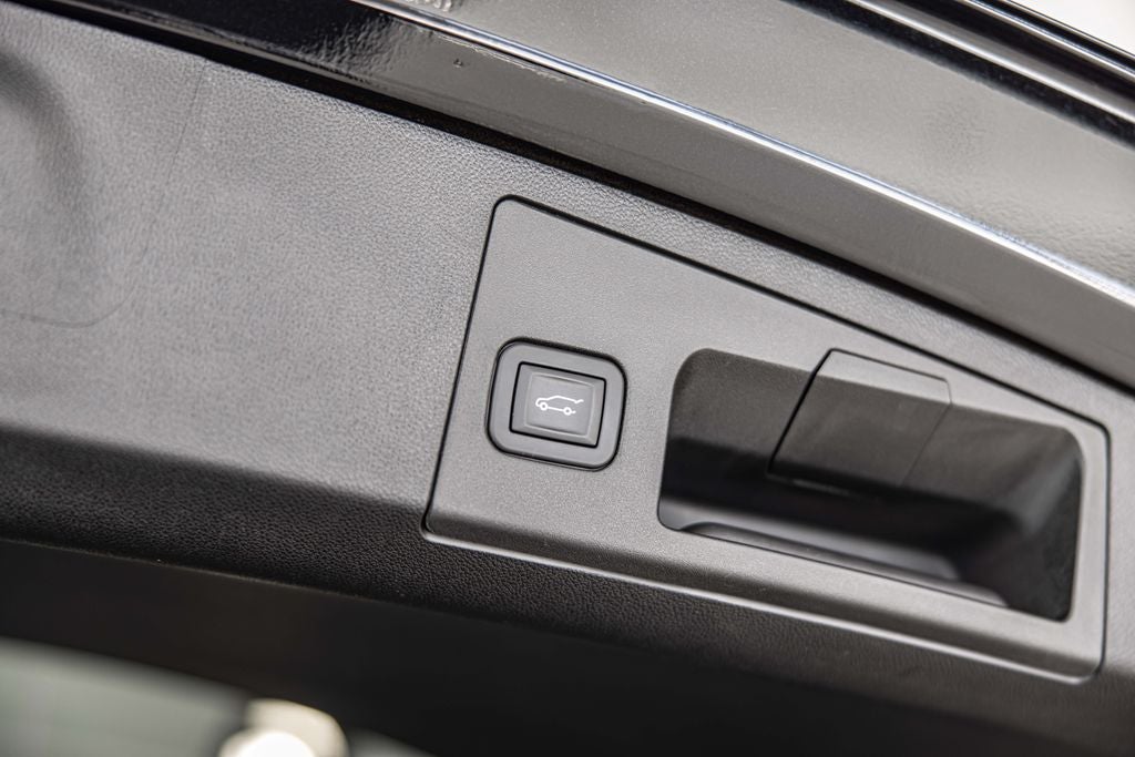 2025 Cadillac XT4 Sport