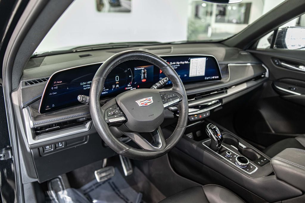2025 Cadillac XT4 Sport