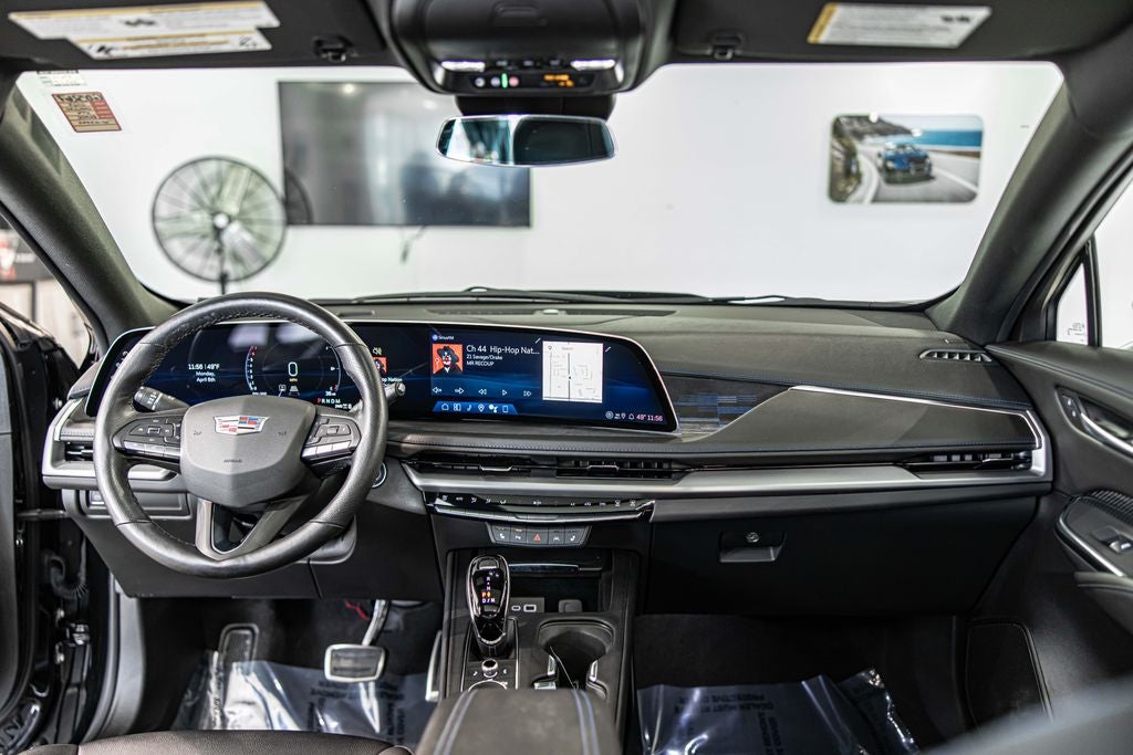 2025 Cadillac XT4 Sport