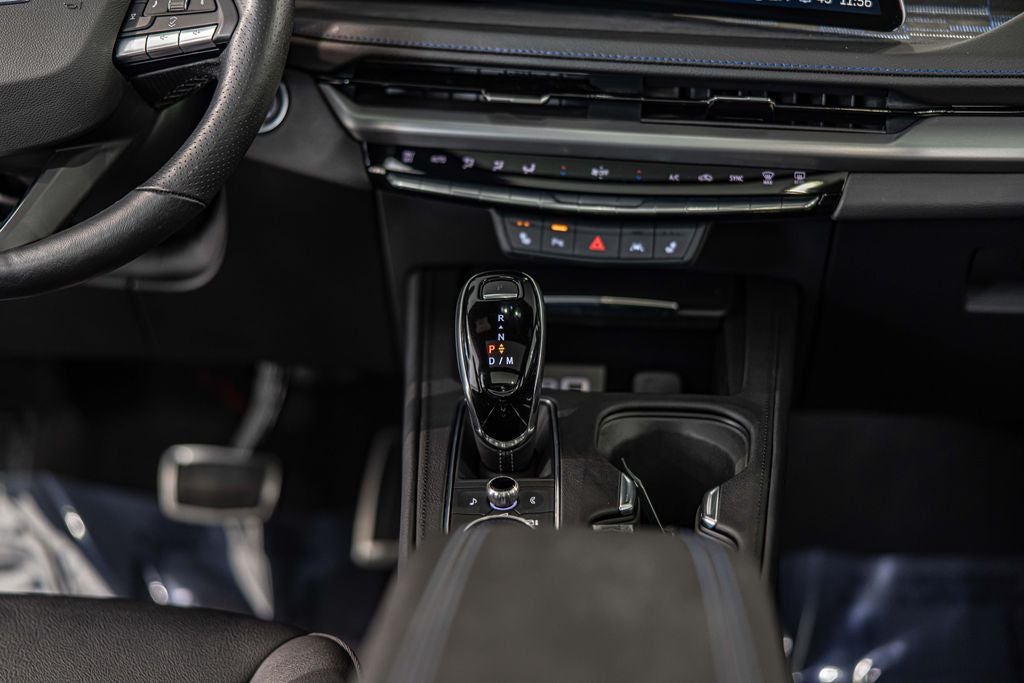 2025 Cadillac XT4 Sport