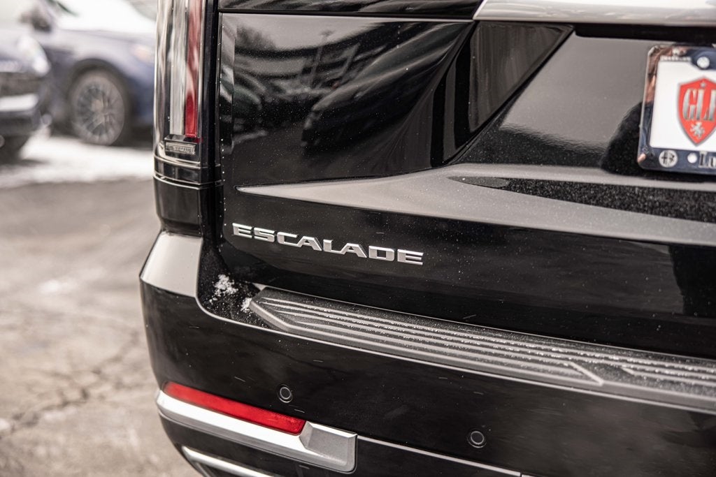 2025 Cadillac Escalade Luxury