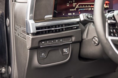 2025 Cadillac Escalade Luxury