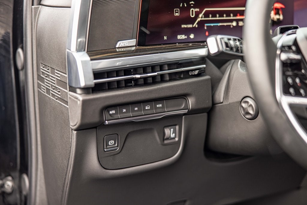 2025 Cadillac Escalade Luxury