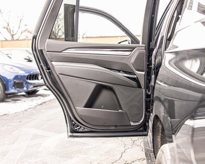 2025 Cadillac Escalade Luxury