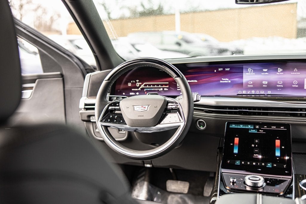 2025 Cadillac Escalade Luxury