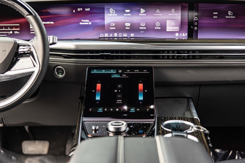 2025 Cadillac Escalade Luxury