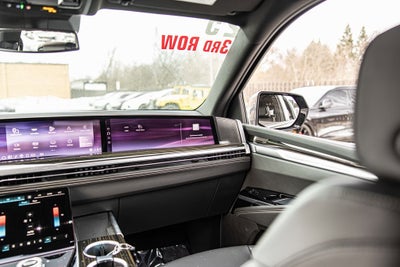 2025 Cadillac Escalade Luxury