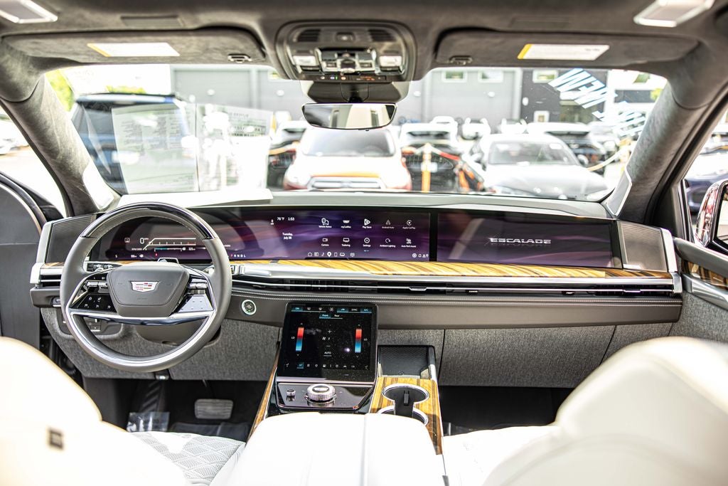 2026 Cadillac Escalade Platinum Sport