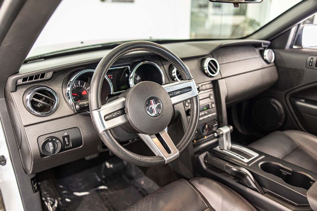 2006 Ford Mustang V6