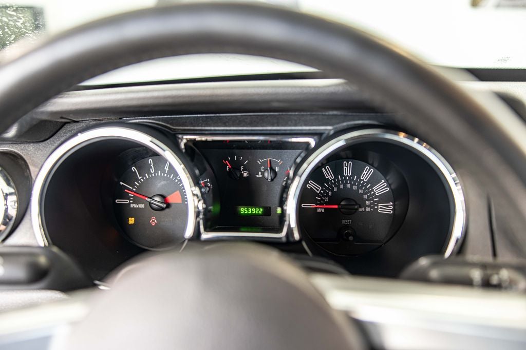 2006 Ford Mustang V6