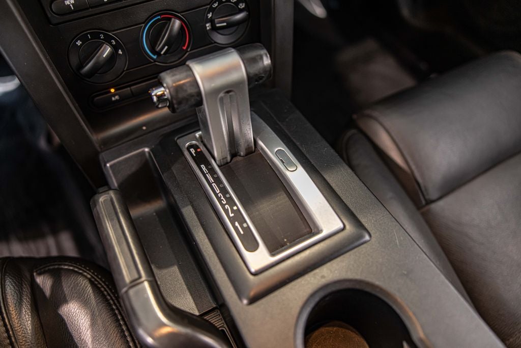 2006 Ford Mustang V6