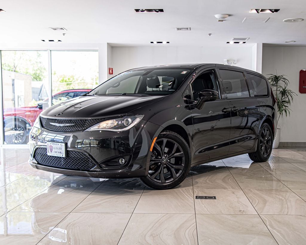 2019 Chrysler Pacifica Touring Plus